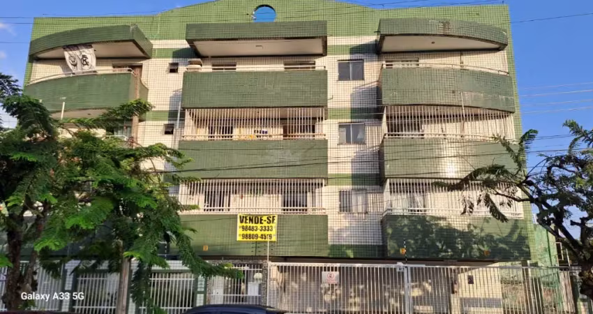 Alugo apartamento mobiliado no ed solar das acácias - excelente localização - próximo de supermercado