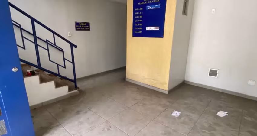 Vendo prédio comercial com 07 salas - recepção - excelente localização - dois pavimentos