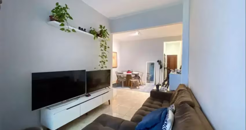 Apartamento reformado – leblon – 50 m da praia – vista mar
