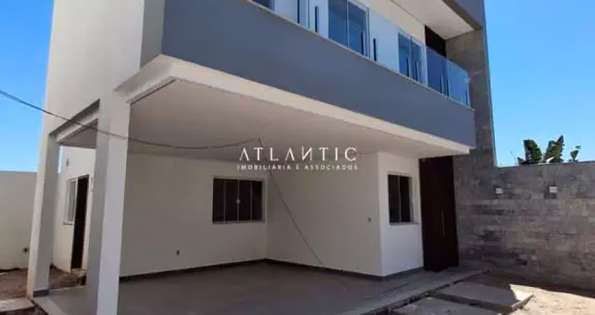 Casa 03 quartos/suíte, duplex, com varanda, em interlagos