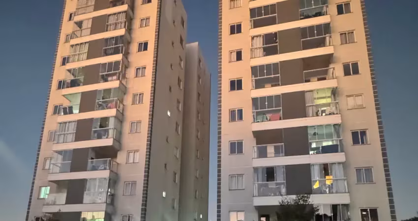 Apartamento  semi-mobiliado com sacada e churrasqueira no bonsai gold 2.