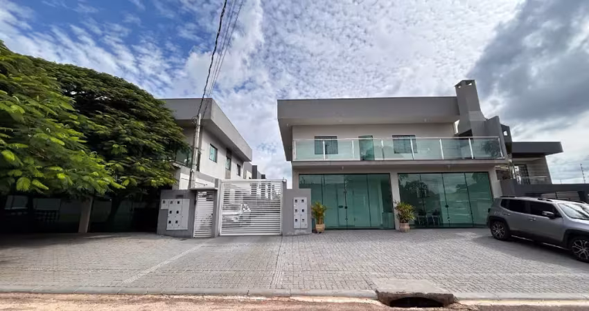 Lindo sobrado de 134 m2 em condomínio fechado no santa felicidade em cascavel