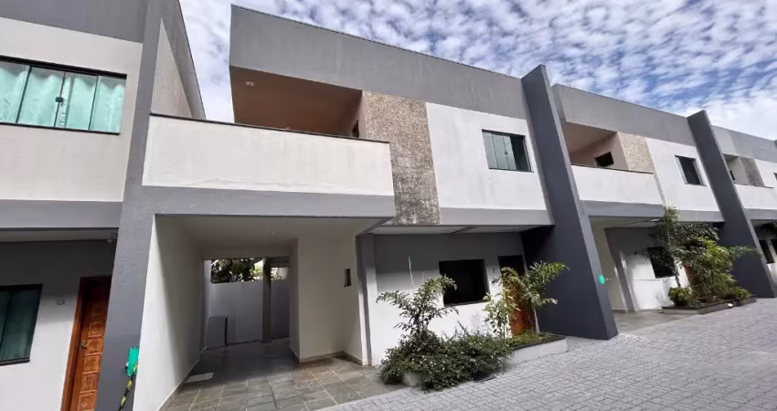 Sobrado novo 130 m2 em condomínio fechado no santa felicidade em cascavel
