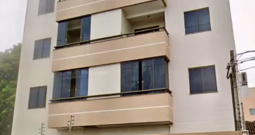Apartamento no coqueiral com 3 quartos e sacada com churrasqueira próximo à prefeitura de cascavel.