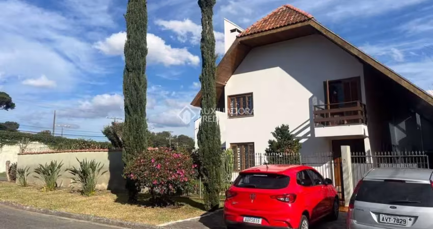 Casa com 4 quartos à venda na Nicolau Vieira, 09, São Braz, Curitiba