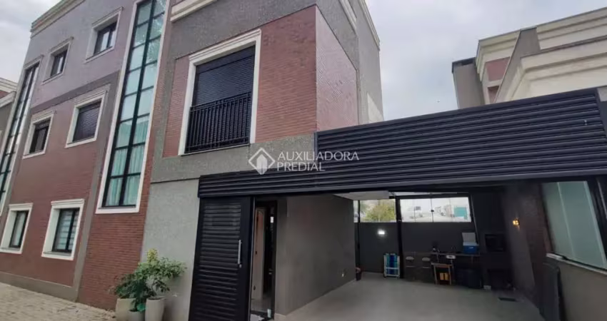 Casa com 3 quartos à venda na Rua Madre Maria dos Anjos, 1533, Água Verde, Curitiba