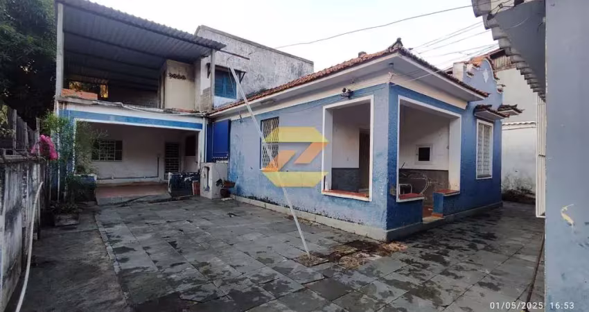 Duas casas e uma kitnet em padre miguel, próximo à estrada do realengo