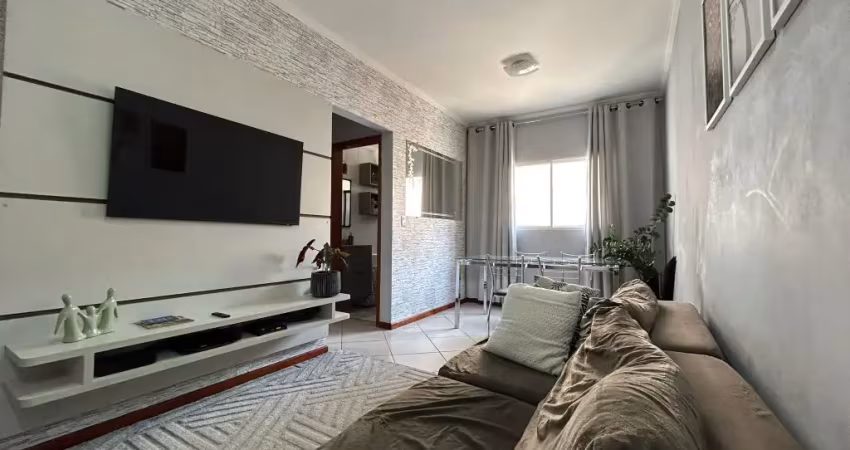 Apartamento de 02 dormitórios  a venda com móveis planejados no residencial espanha.