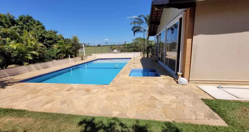 Chácara de alto padrão no condomínio vila rica 1250m de puro conforto