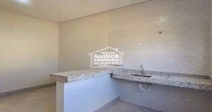 Seu novo lar! apartamento com 2 quartos sendo 1 suíte e garagem coberta.