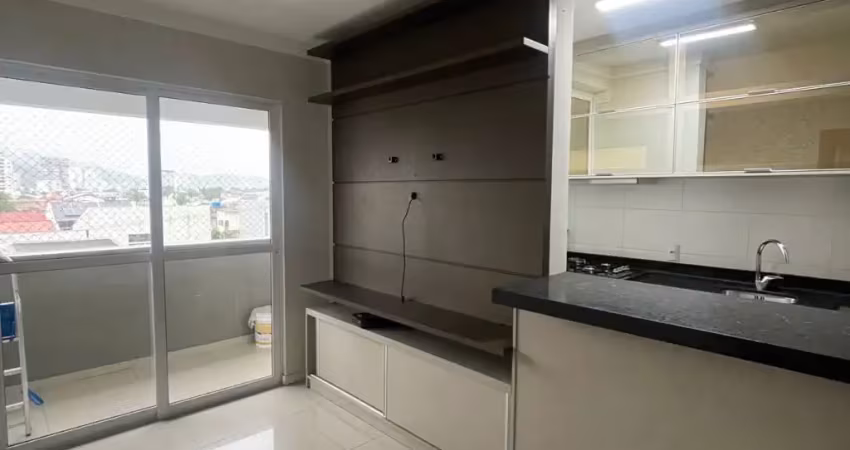 Apartamento de 03 dormitórios com móveis planejados financiável aceita-se carro são judas