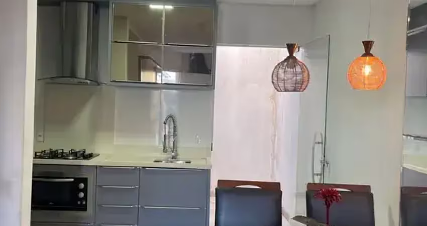 Sobrado de 02 suites no centro de itajai- sobrado de 02 suites semi mobiliado com  moveis e eletrso e ar condicionado no centroexcelente localização proximo a igreja matriz e escolas possuindo suite m