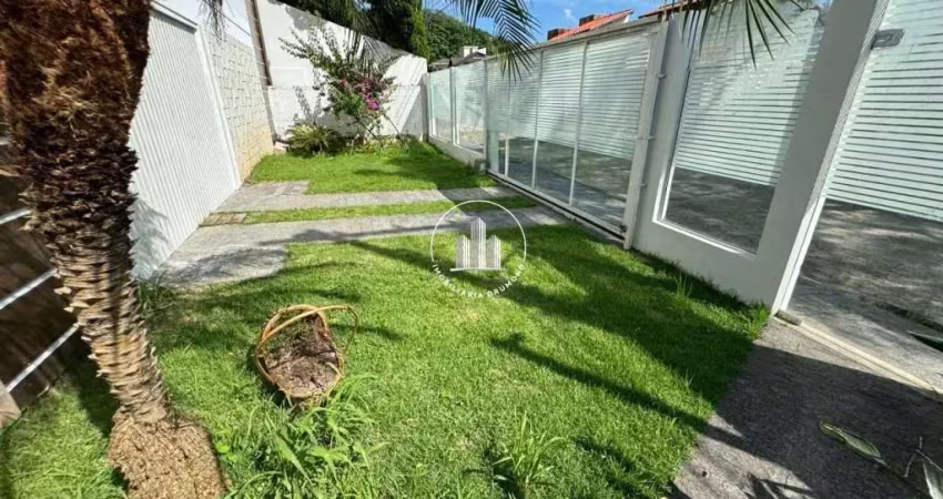 Casa em Ponta de Baixo - São José