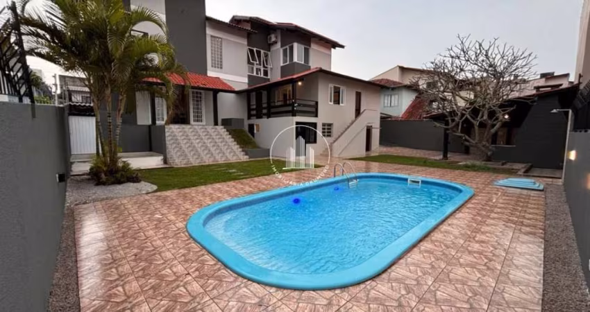 Casa 3 Quartos com 1 Suíte - Jardim Atlântico