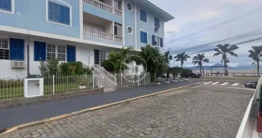 Apartamento 3 Quartos com 1 Suíte e 90m² - Coqueiros