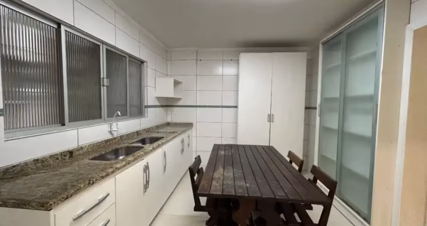 Apartamento 3 quartos com 1 suíte - ponta de baixo - est