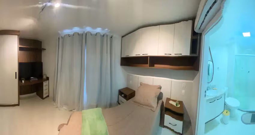 Pronto para morar, mobiliado com móveis planejados, ar condicionado,
