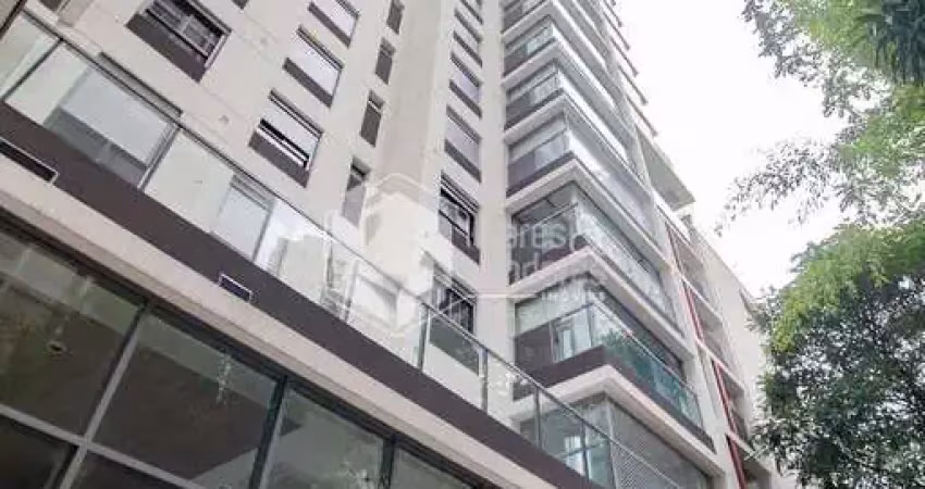 Apartamento à venda, 106 m² com 2 suítes, planejado na cozinha e dormitórios, 19º andar, 2 vgs e de