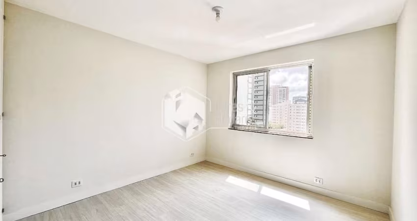 Apartamento tipo para venda com 3 quartos, sendo 1 suíte, 137m²
