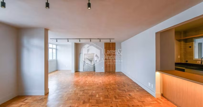 Apartamento tipo para venda com 3 quartos, sendo 1 suíte, 180m²