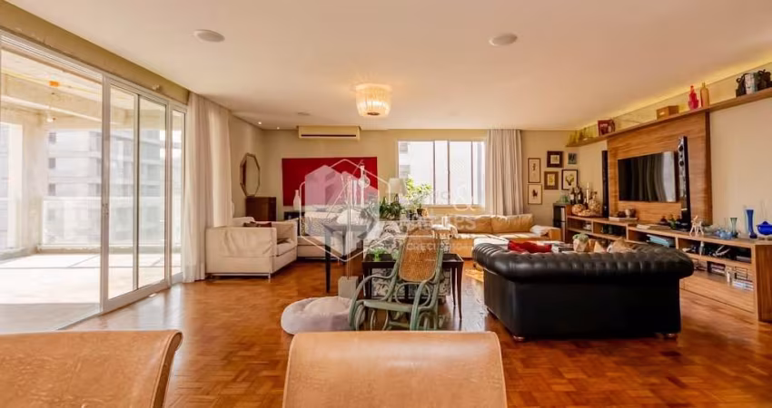 Apartamento tipo para venda com 3 quartos, sendo 3 suítes, 323m²