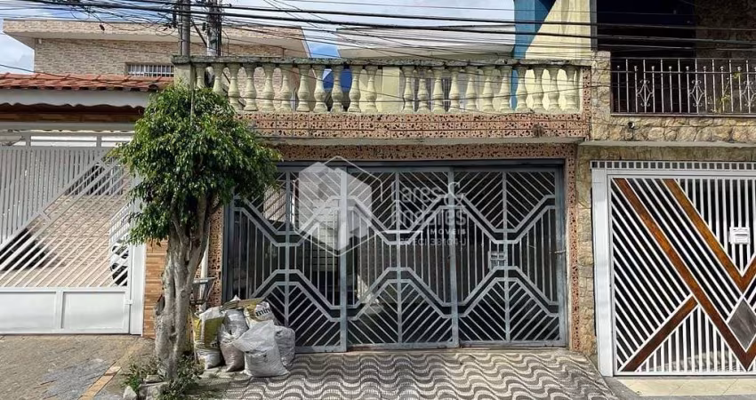 Sobrado para venda com 3 quartos, 215m²