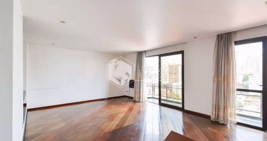 Apartamento tipo para venda com 4 quartos, sendo 1 suíte, 274m²