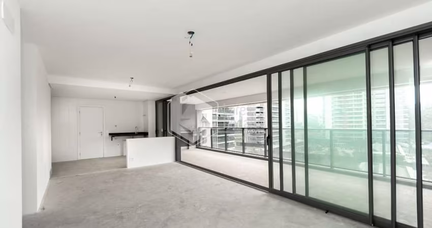 Apartamento tipo para venda com 2 quartos, sendo 2 suítes, 142m²