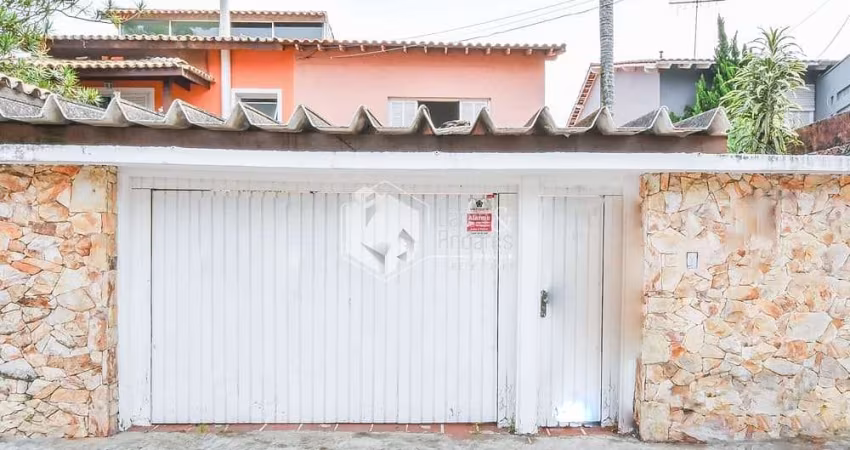Casa tipo para venda com 3 quartos, sendo 1 suíte, 199m²