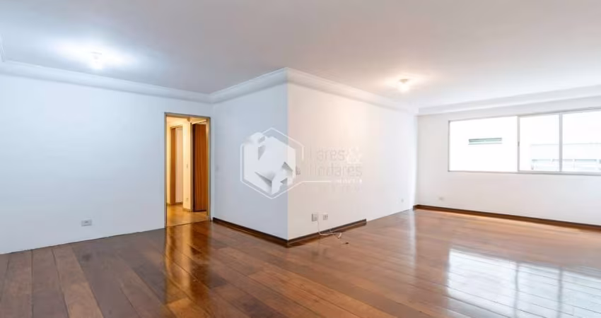 Apartamento tipo para venda com 3 quartos, sendo 1 suíte, 150m²