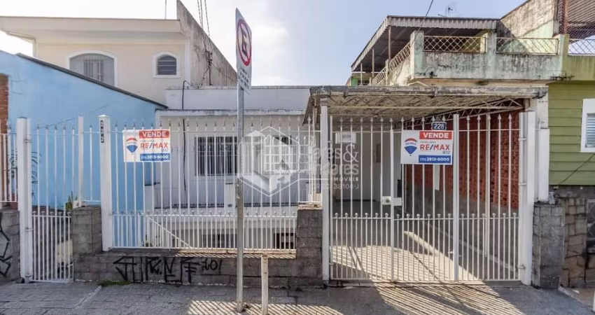 Casa tipo para venda com 4 quartos, 150m²