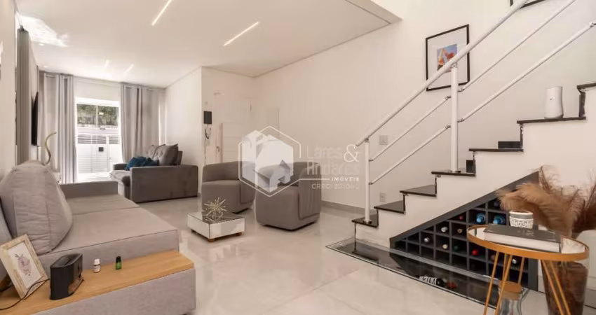 Sobrado para venda com 2 quartos, sendo 2 suítes, 114m²