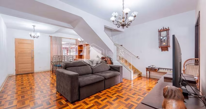 Casa tipo para venda com 3 quartos, sendo 1 suíte, 180m²