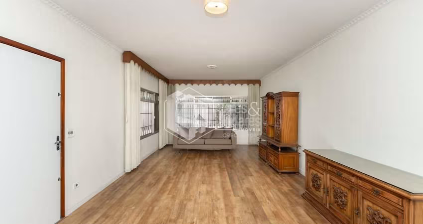 Sobrado para venda com 3 quartos, sendo 3 suítes, 192m²