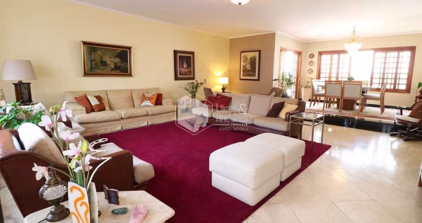 Casa tipo para venda com 3 quartos, sendo 3 suítes, 181m²