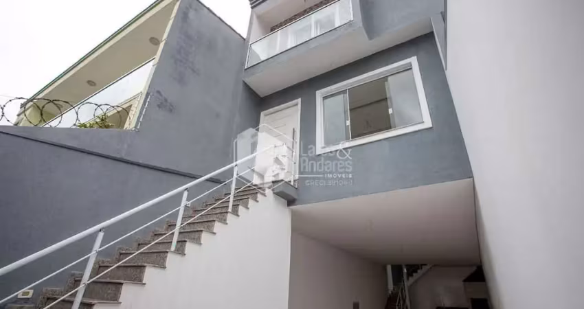 Sobrado para venda com 3 quartos, sendo 1 suíte, 180m²