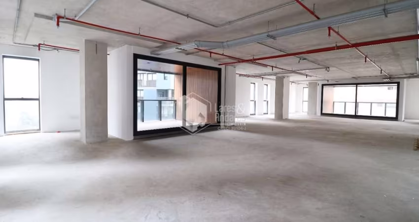 Conjunto comercial para venda, 218.51m²