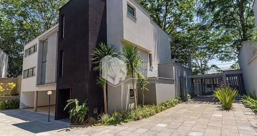 Casa em condomínio para venda com 4 quartos, sendo 4 suítes, 719m²