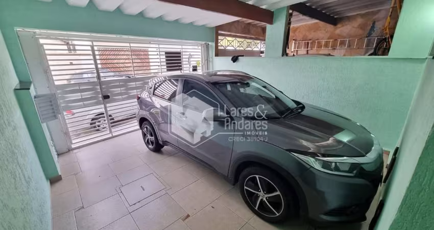 Casa tipo para venda com 3 quartos, sendo 1 suíte, 160m²
