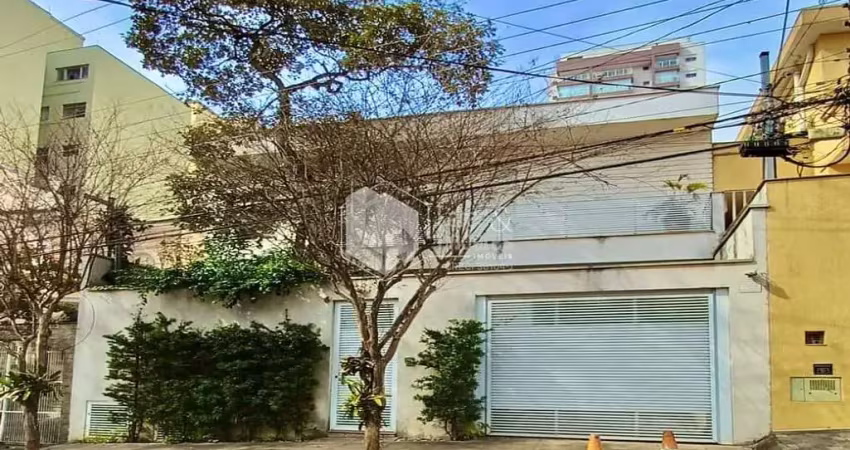 Casa de vila para venda em aclimação com 3 quartos, sendo 3 suítes, 285m²