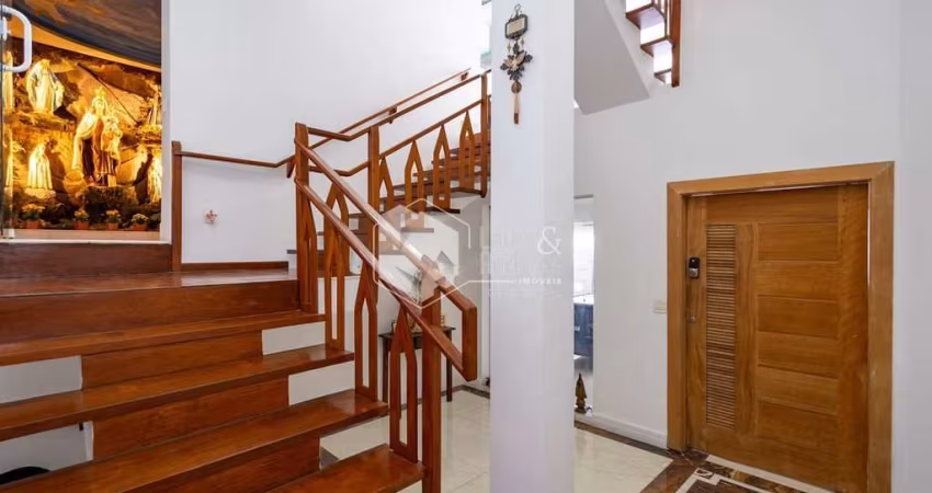 Casa tipo para venda com 7 quartos, sendo 5 suítes, 800m²