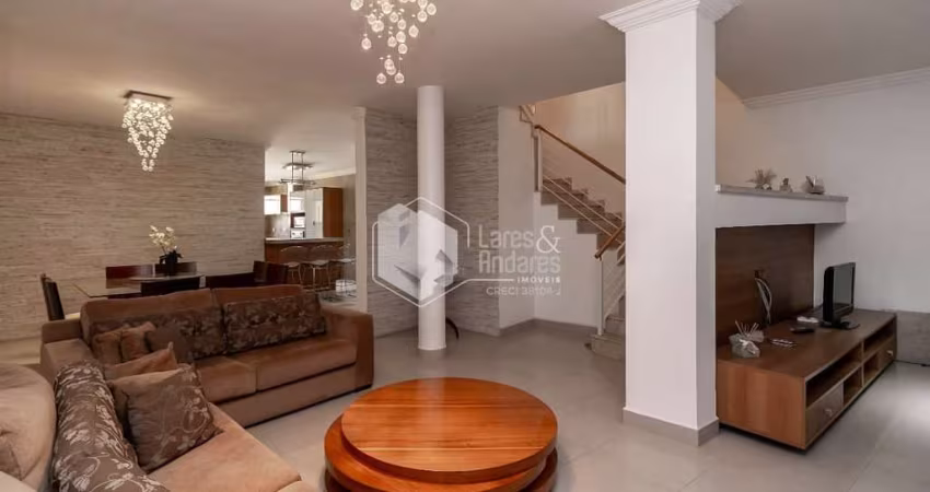 Sobrado para venda com 4 quartos, sendo 2 suítes, 408m²