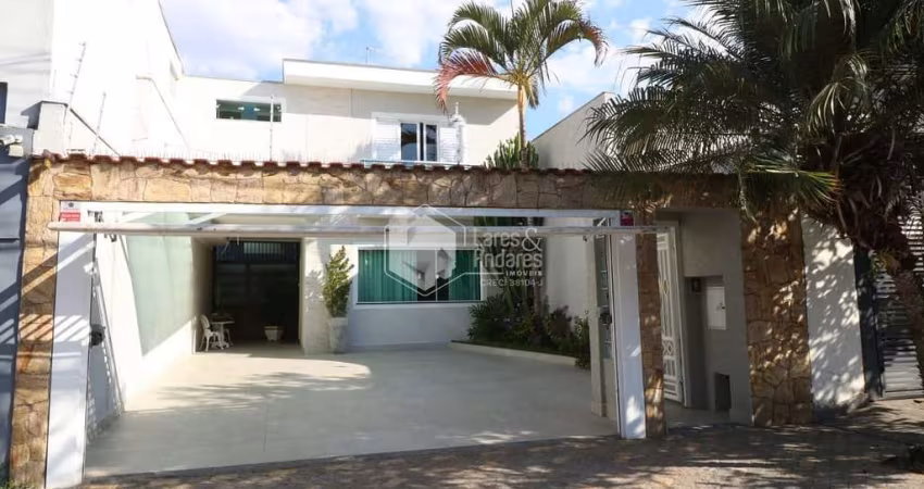 Sobrado para venda com 3 quartos, sendo 1 suíte, 190m²