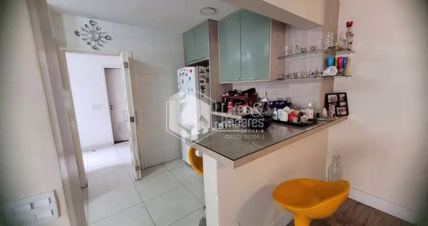 Apartamento tipo para venda com 3 quartos, sendo 3 suítes, 146m²