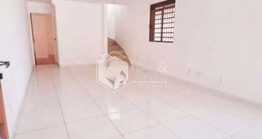 Casa tipo para venda com 5 quartos, sendo 2 suítes, 120m²
