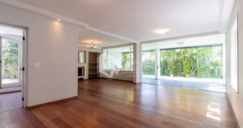 Casa no condomínio Condominio Granja Do Morumbi para venda com 4 quartos, sendo 4 suítes, 260m²