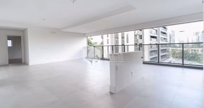 Apartamento tipo para venda com 2 quartos, sendo 2 suítes, 142m²