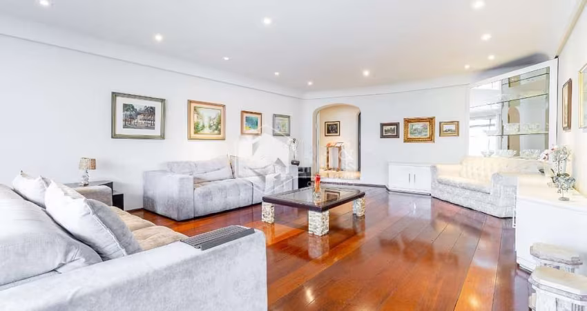Apartamento tipo para venda com 4 quartos, sendo 2 suítes, 350m²