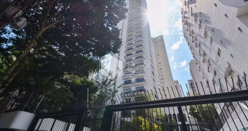 Apartamento tipo para venda com 6 quartos, sendo 4 suítes, 468m²
