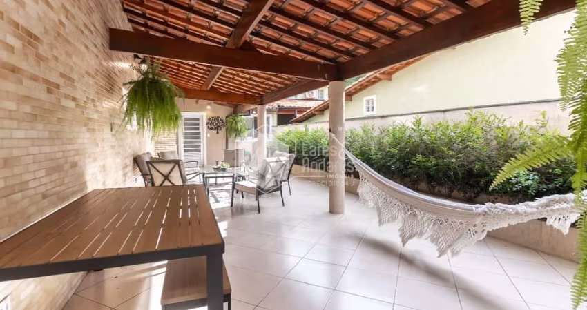 Casa tipo para venda com 3 quartos, sendo 1 suíte, 163m²